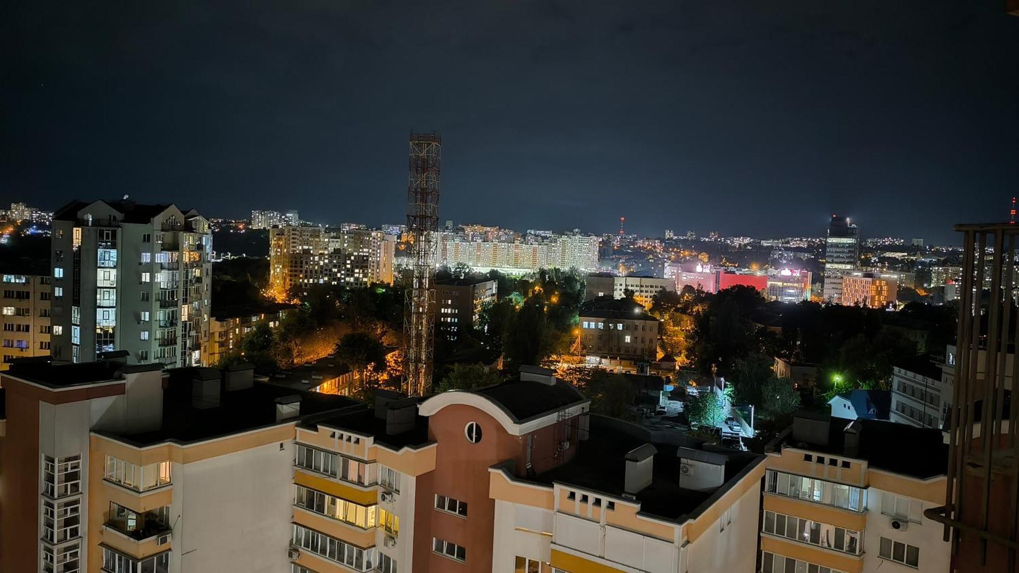 Комната С Двухместной Кроватью В Квартире С Общим Душем И Кухней, Double Room In A Guest Apartment, Camera La Cheie In Apartament Cu Dus Si Bucatarie Comuna Κισινάου Εξωτερικό φωτογραφία
